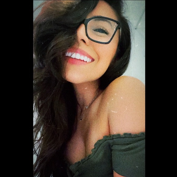 vanessa_liz17